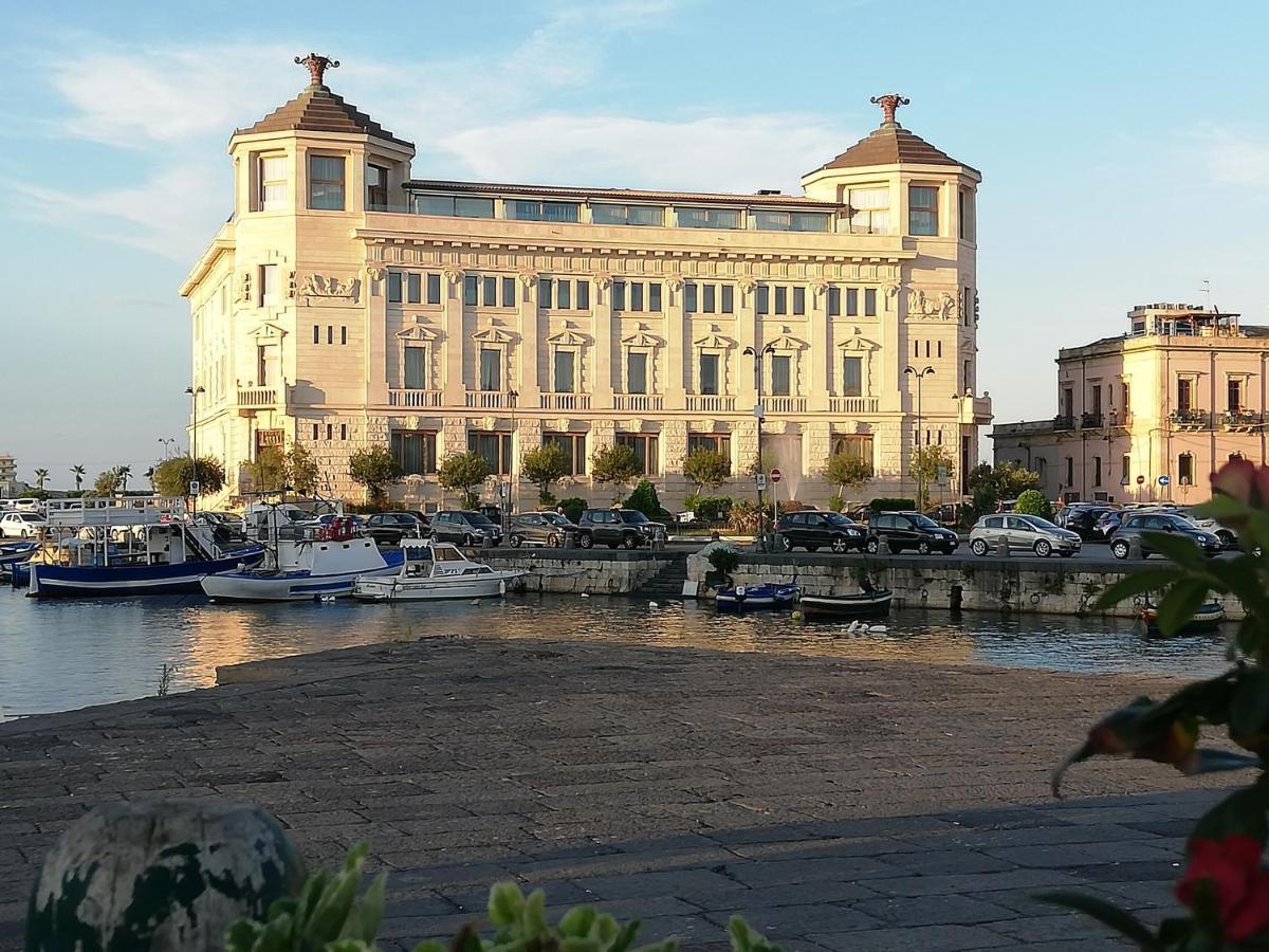 Alicea Apartment In Siracusa Syracuse Luaran gambar